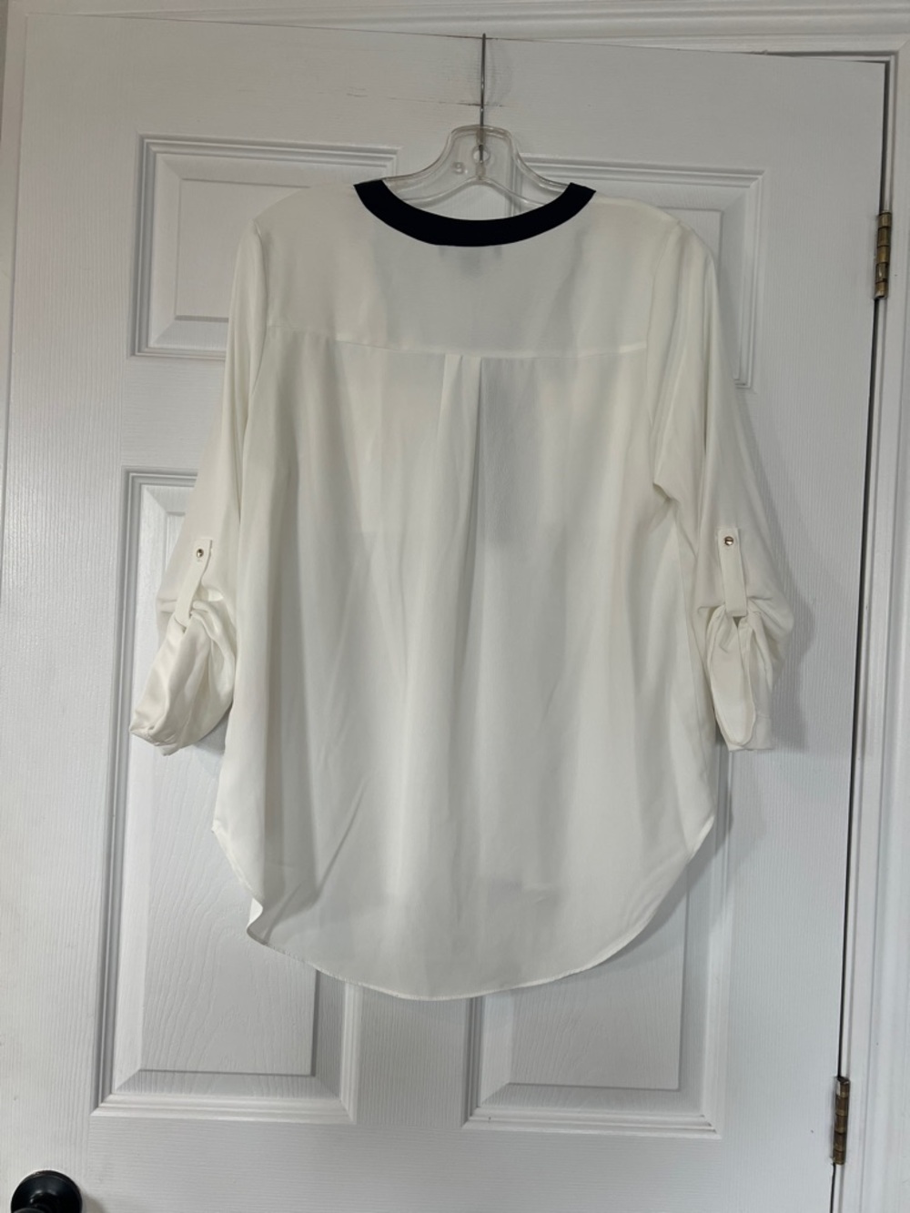 Primark White Blouse with Black Trim and Gold Zip - Picture 5 of 6